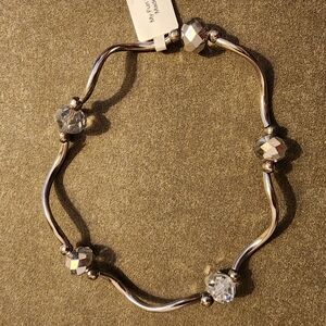 SILVERTONE AND CRYSTAL STRETCH BRACELET NWT